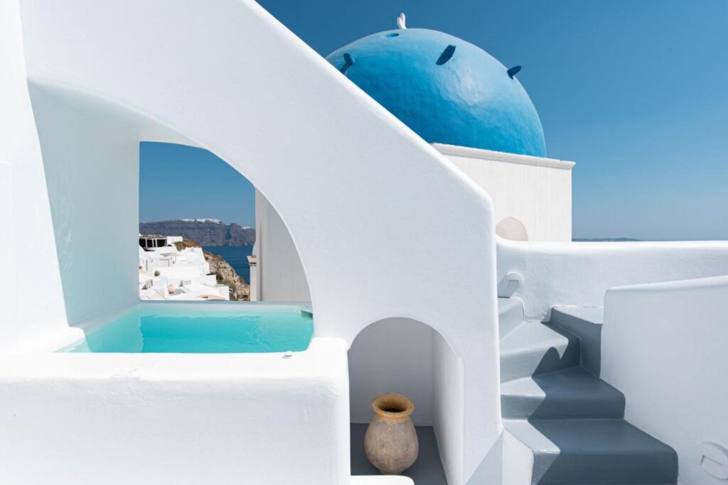 Oia Spirit Boutique Residences Santorini Oia - Greek island hoping itinerary