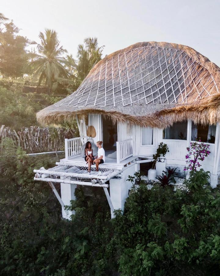 Tropical Glamping Villa in Nusa Dua - Blog - 10 x Most UNIQUE Nusa Penida Hotels & Villas